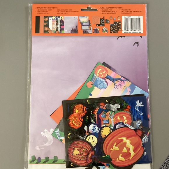 Halloween Scrapbook Kit - Picture 2 of 4